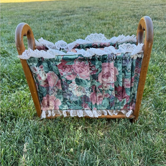 Vintage Heart Magazine Rack Solid Wood & Fabric Storage & Organization